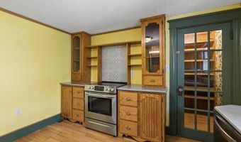 96 Western Promenade, Auburn, ME 04210
