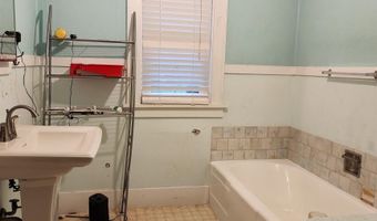 708 Locust St, Atlantic, IA 50022