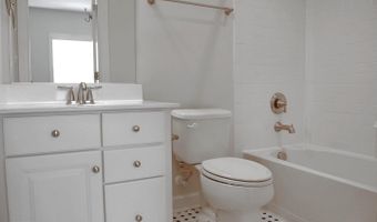 44692 COLLINGDALE Ter, Ashburn, VA 20147