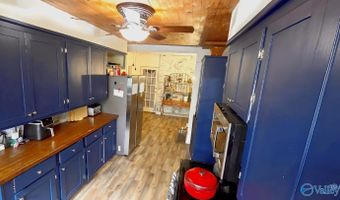 301 S Carlisle St, Albertville, AL 35950