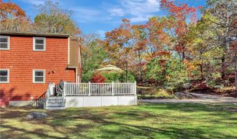 89 Narrow Ln, Charlestown, RI 02813