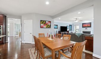 7 HEARTWOOD Ter, Rockville, MD 20855