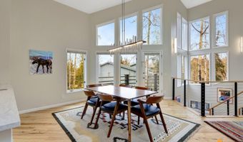 2140 Atwood Dr, Anchorage, AK 99517