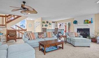 105 Island Quay Ct, Atlantic Beach, NC 28512