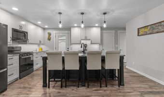 54 OPPORTUNITY Way, Appleton, WI 54915