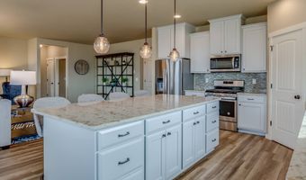 762 NW 28th St Plan: Plan 2061, Battle Ground, WA 98604