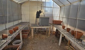 2410 Hawaii Ave, Alamogordo, NM 88310
