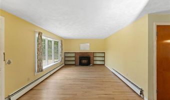 4 Reed Pl, East Greenwich, RI 02818