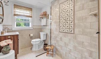 137 Rockwell Rd, Bethel, CT 06801