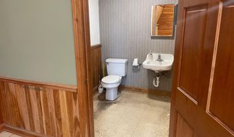 404 Airport Rd, Albert Lea, MN 56007
