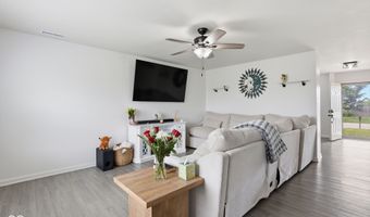 375 Michael Dr, Atlanta, IN 46031