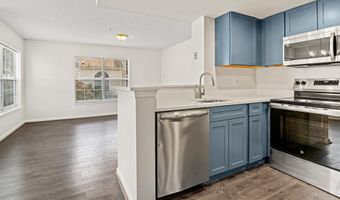10401 BEACON RIDGE Dr 8-101, Bowie, MD 20721