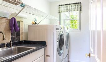 37 Yearling Run Rd, Bourne, MA 02532