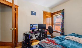 871 Smithfield Ave, Lincoln, RI 02865