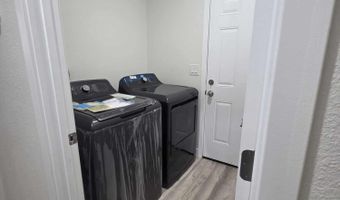 9508 Rea Ave, California City, CA 93505
