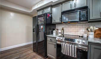 2730 Chelsea Dr, Akron, OH 44312