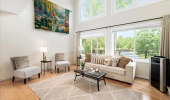 98 Woodview Hts, Bradford, NH 03221