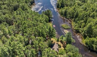 139 Governor Wentworth Hwy, Wolfeboro, NH 03894