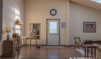 33 Cumberland Rd, Clark, WY 82435