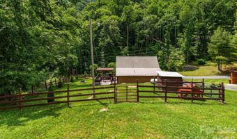 1010 And 1014 Melton Branch Rd, Bakersville, NC 28705