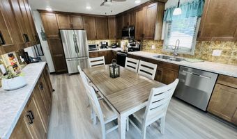 622 NE 23rd Ave, Aberdeen, SD 57401