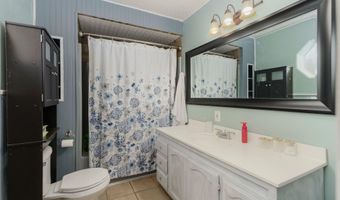 297 E Washington St, Almont, MI 48003