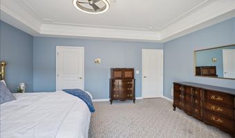 28 N De Baun Ave 208, Airmont, NY 10901