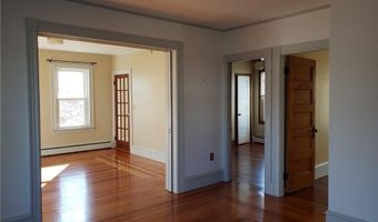 40 E Barrows St 2, Cumberland, RI 02864