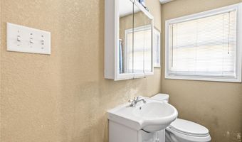 1011 Kleberg St, Alice, TX 78332