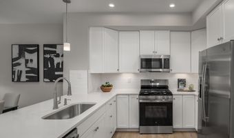 206 LAWNDALE Dr, Bowie, MD 20716
