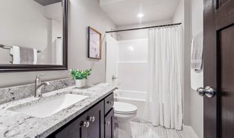 3487 E RUBYRED Dr, Appleton, WI 54913