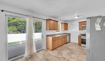 79 Sloop Creek Rd, Bayville, NJ 08721