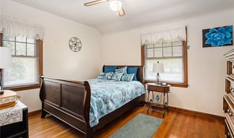 907 W 50th St, Ashtabula, OH 44004