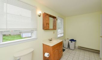513 Stafford Ave, Bristol, CT 06010