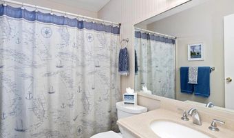 7241 Santa Barbara St 300, Carlsbad, CA 92011