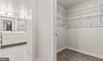 4000 WISCONSIN Ave NW 4K-283, Washington, DC 20016