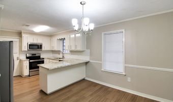 320 Helmsley Dr, Brandon, MS 39047