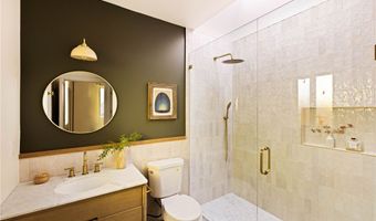 3926 Sunset Dr, Los Angeles, CA 90027