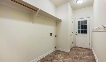 40 Merritt Dr, Bella Vista, AR 72714