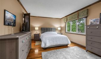 8119 Lower 129th Ct, Apple Valley, MN 55124