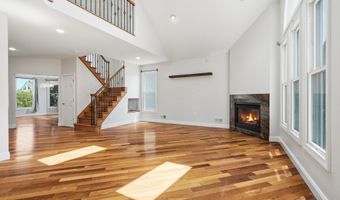 646 Compass Ave, Beachwood, NJ 08722