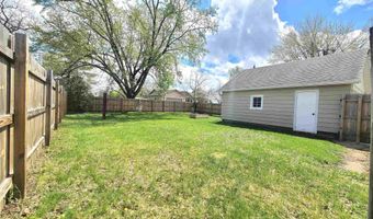 212 Lincoln St, Mauston, WI 53948