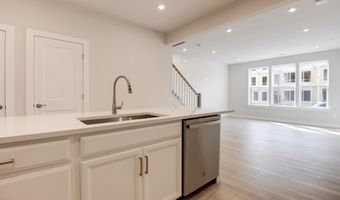 43798 MIDDLEWAY Ter, Ashburn, VA 20147