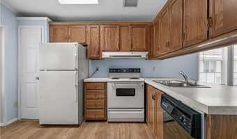 841 Forest Park Ave, Middletown, RI 02842