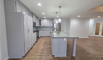 207 Blackberry Cir, Archie, MO 64725