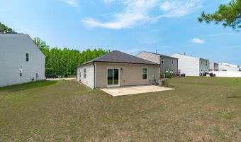 908 Bellewood Gardens Dr, Angier, NC 27501