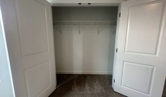 190 Peeps Ct, Adkins, TX 78101