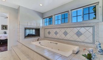 7029 Arizona Ave, Los Angeles, CA 90045