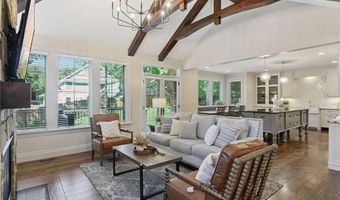 132 Interlachen Rd, Hopkins, MN 55343