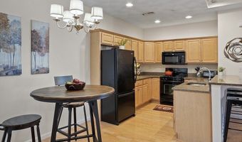 802 Autumn Ridge Dr 802, Ayer, MA 01432